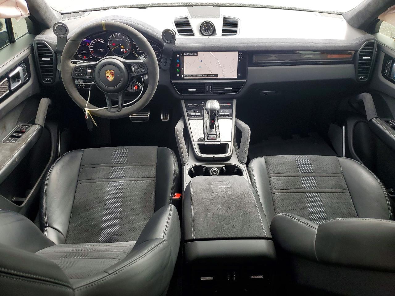 WP1BK2AY6PDA39034 · 2023 PORSCHE CAYENNE · 8/13