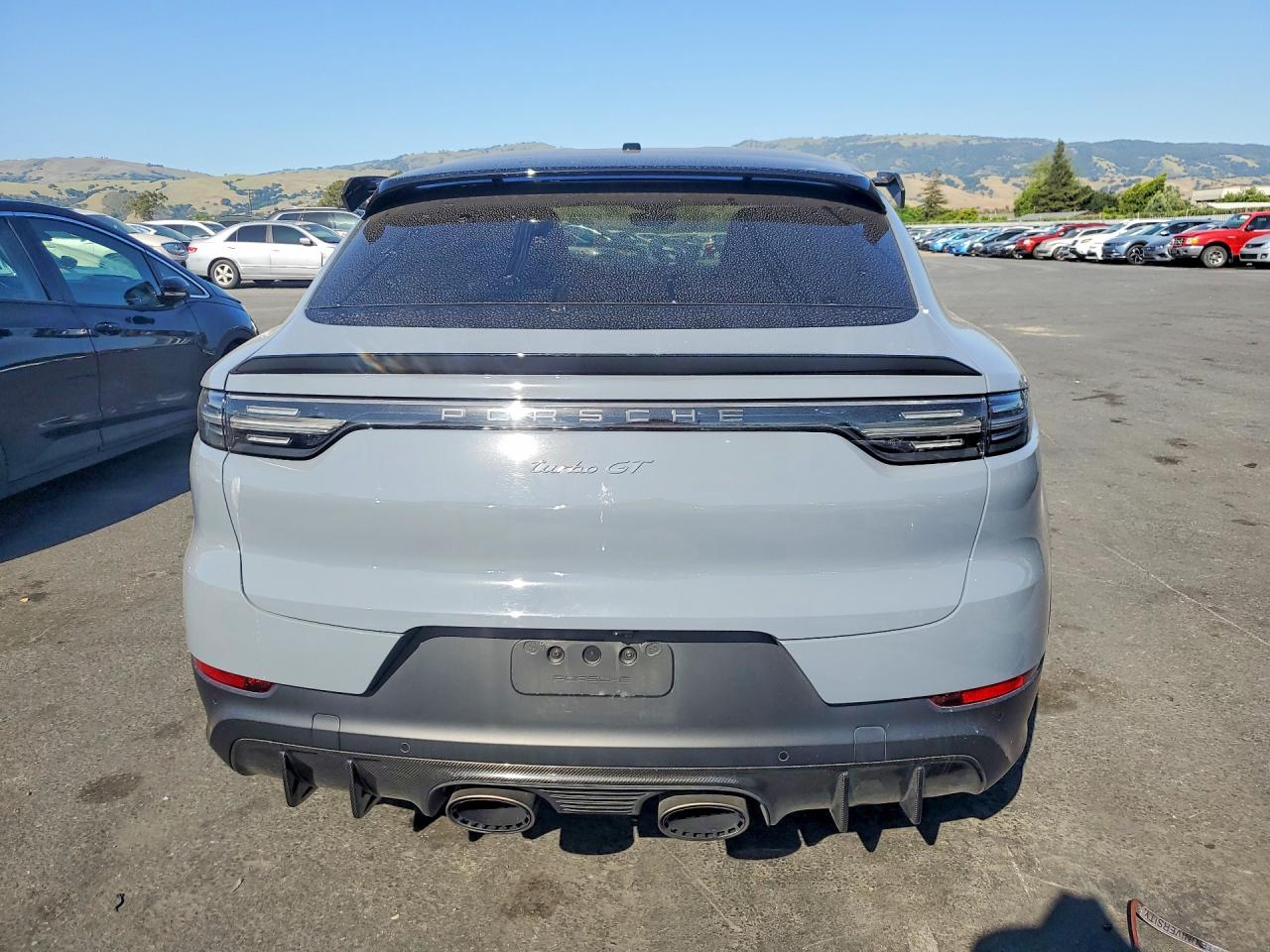 WP1BK2AY6PDA39034 · 2023 PORSCHE CAYENNE · 6/13