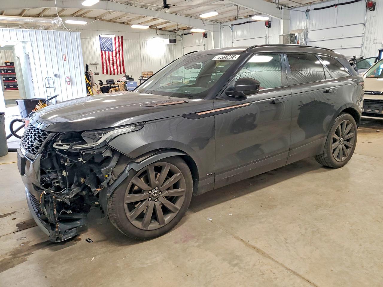 SALYL2RVXJA744262 · 2018 LAND ROVER RANGE ROVER