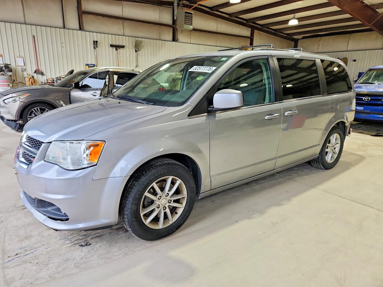 2C4RDGCG6KR742294 · 2019 DODGE GRAND CARAVAN
