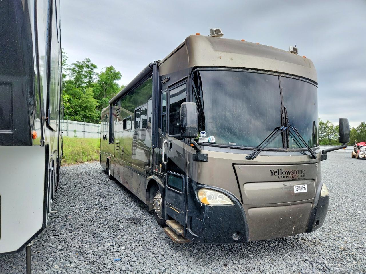 2007 WORKHORSE CUSTOM CHASSIS MOTORHOME CHASSIS