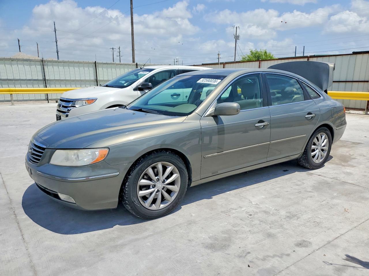 KMHFC46FX6A079115 · 2006 HYUNDAI AZERA