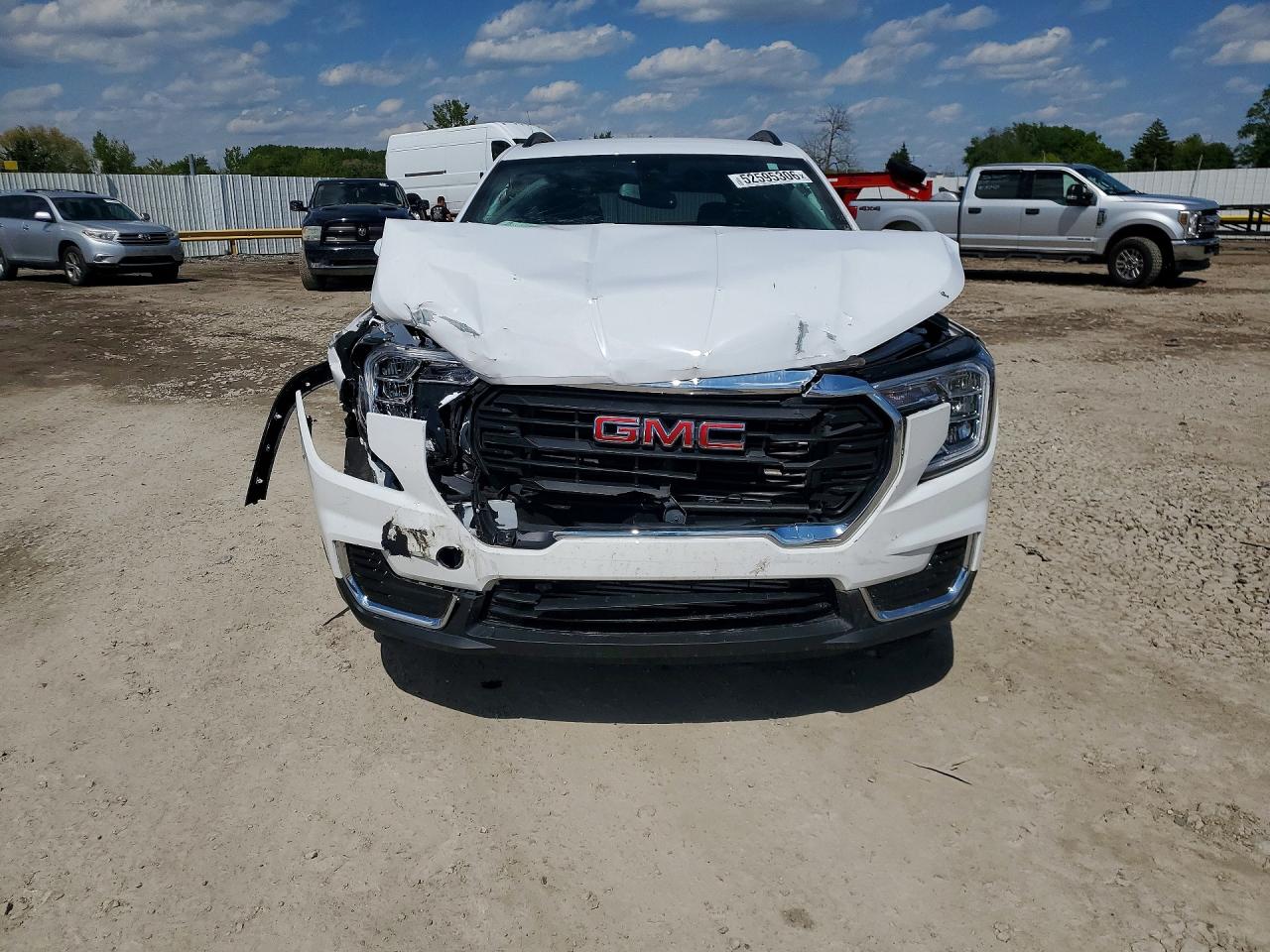 3GKALMEG5RL350513 · 2024 GMC TERRAIN · 5/13