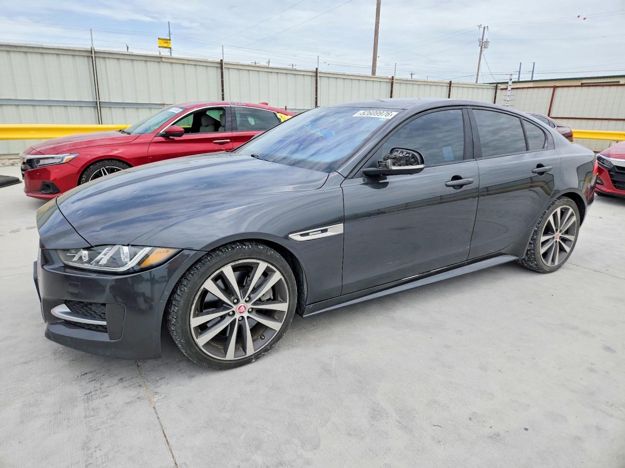 SAJAF4BV6HA947201 · 2017 JAGUAR XE