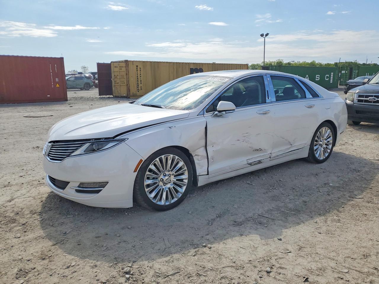 3LN6L2JK7GR629001 · 2016 LINCOLN MKZ