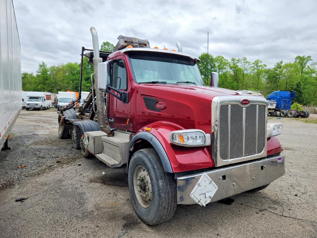2019 PETERBILT 567