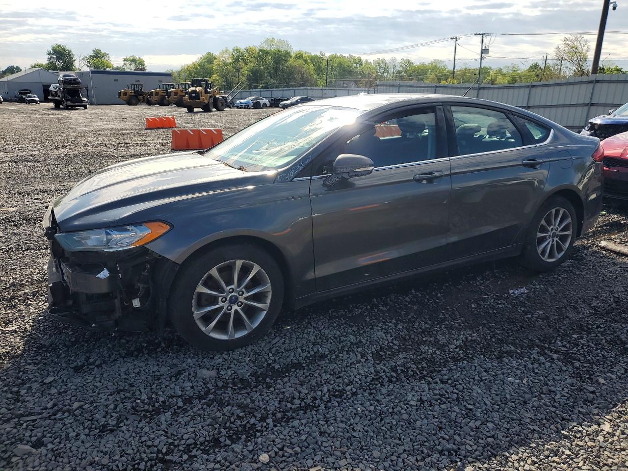3FA6P0H71HR107003 · 2017 FORD FUSION