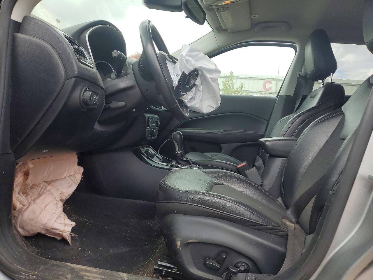 3C4NJDBB8KT740720 · 2019 JEEP COMPASS · 7/13
