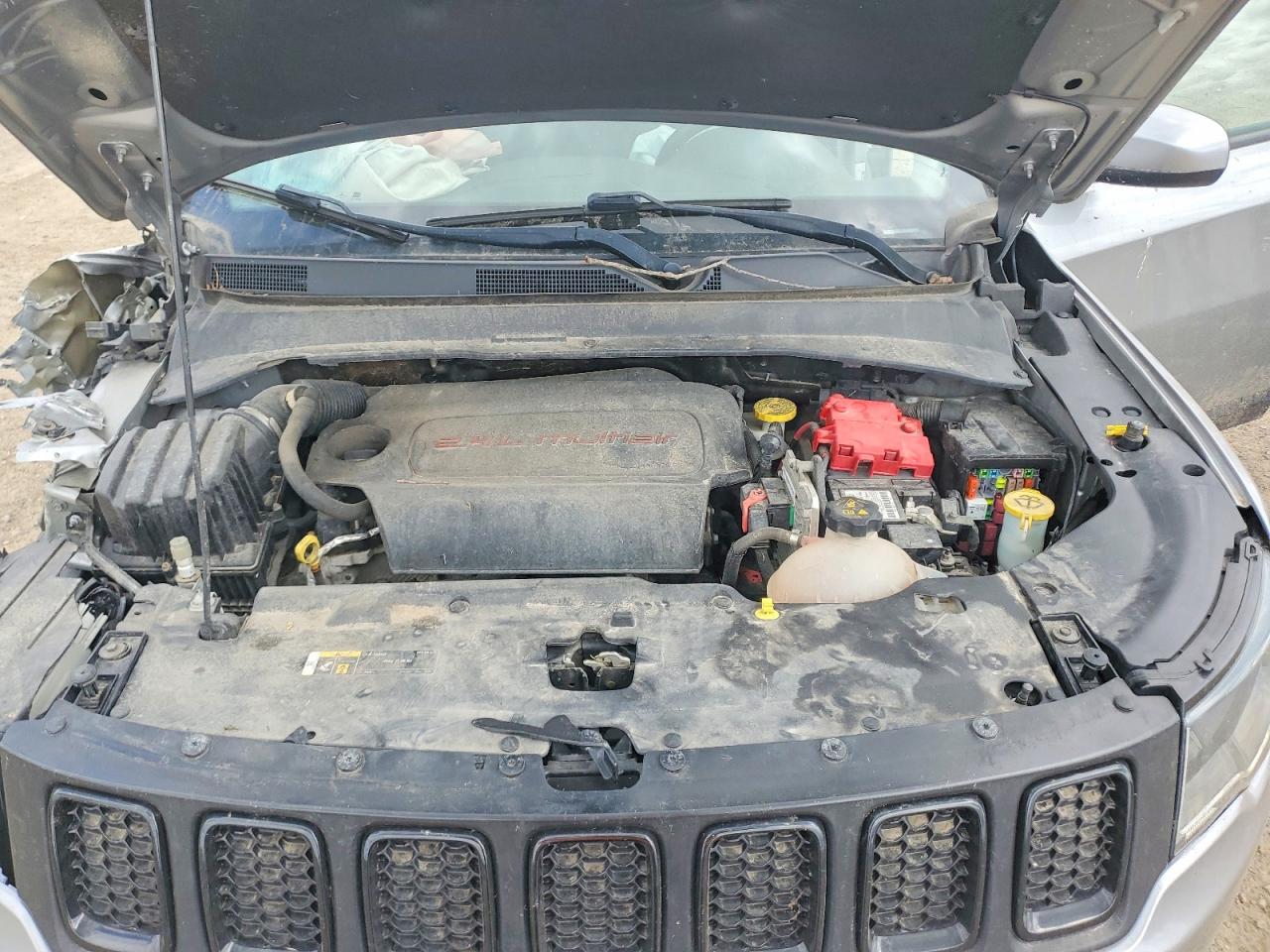3C4NJDBB8KT740720 · 2019 JEEP COMPASS · 12/13