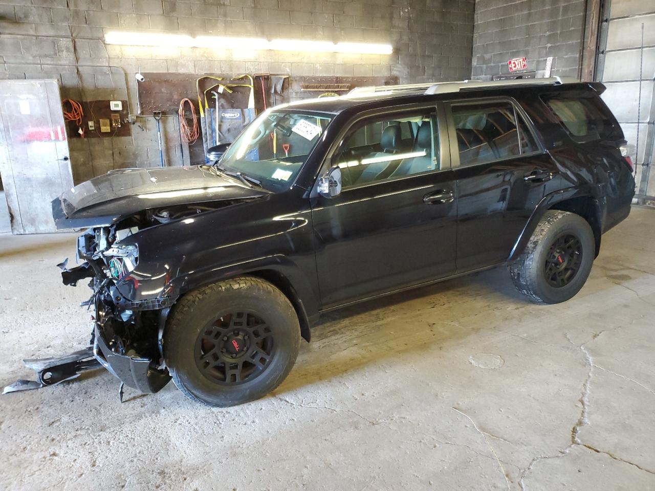 JTEBU5JR2G5351993 · 2016 TOYOTA 4RUNNER