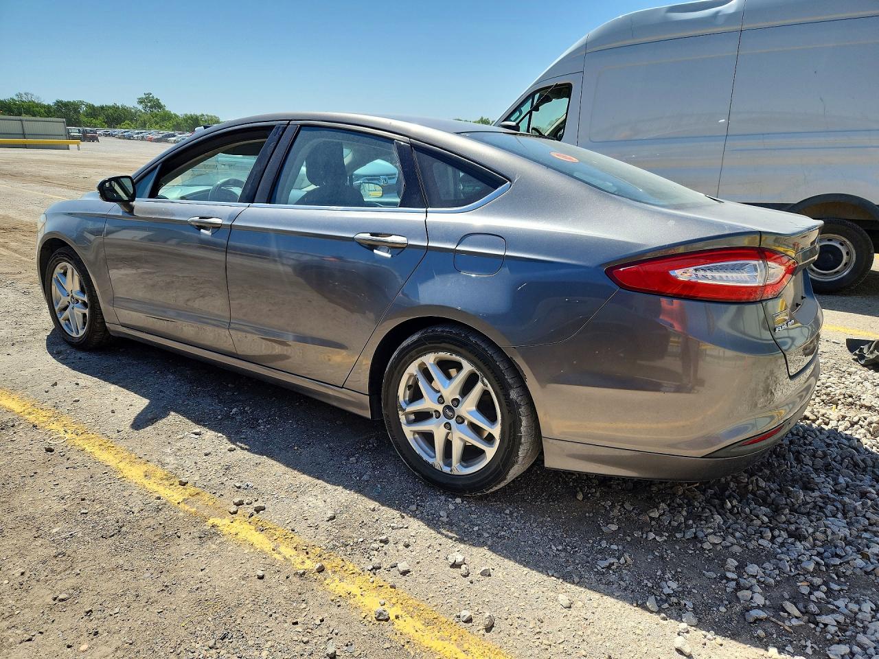 1FA6P0H79E5375800 · 2014 FORD FUSION · 2/12
