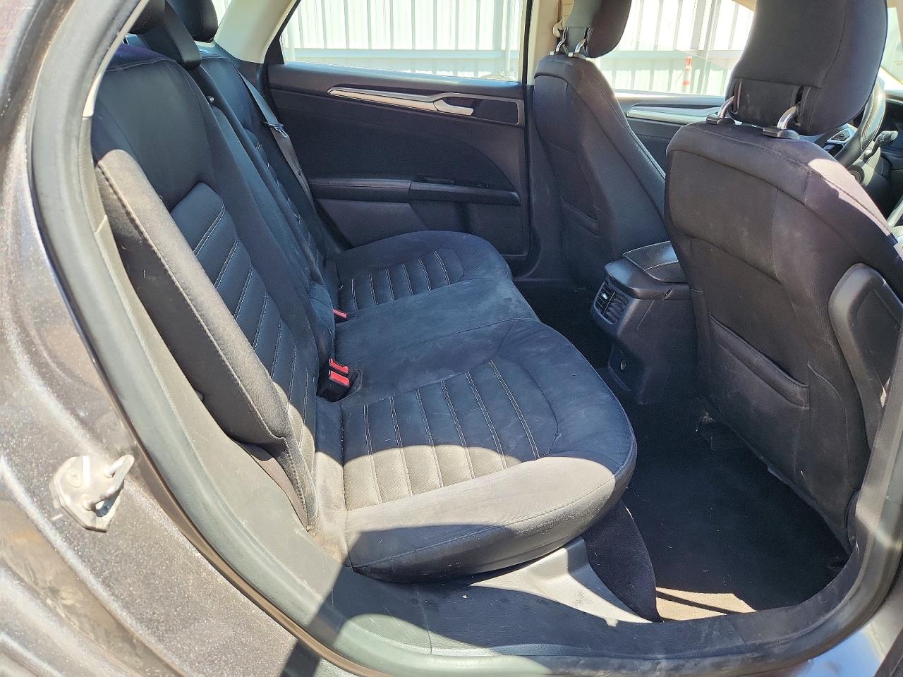 1FA6P0H79E5375800 · 2014 FORD FUSION · 10/12