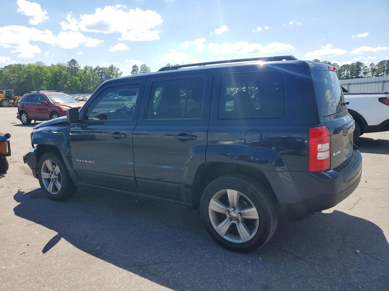 1C4NJRFB0ED852770 · 2014 JEEP PATRIOT · 2/13