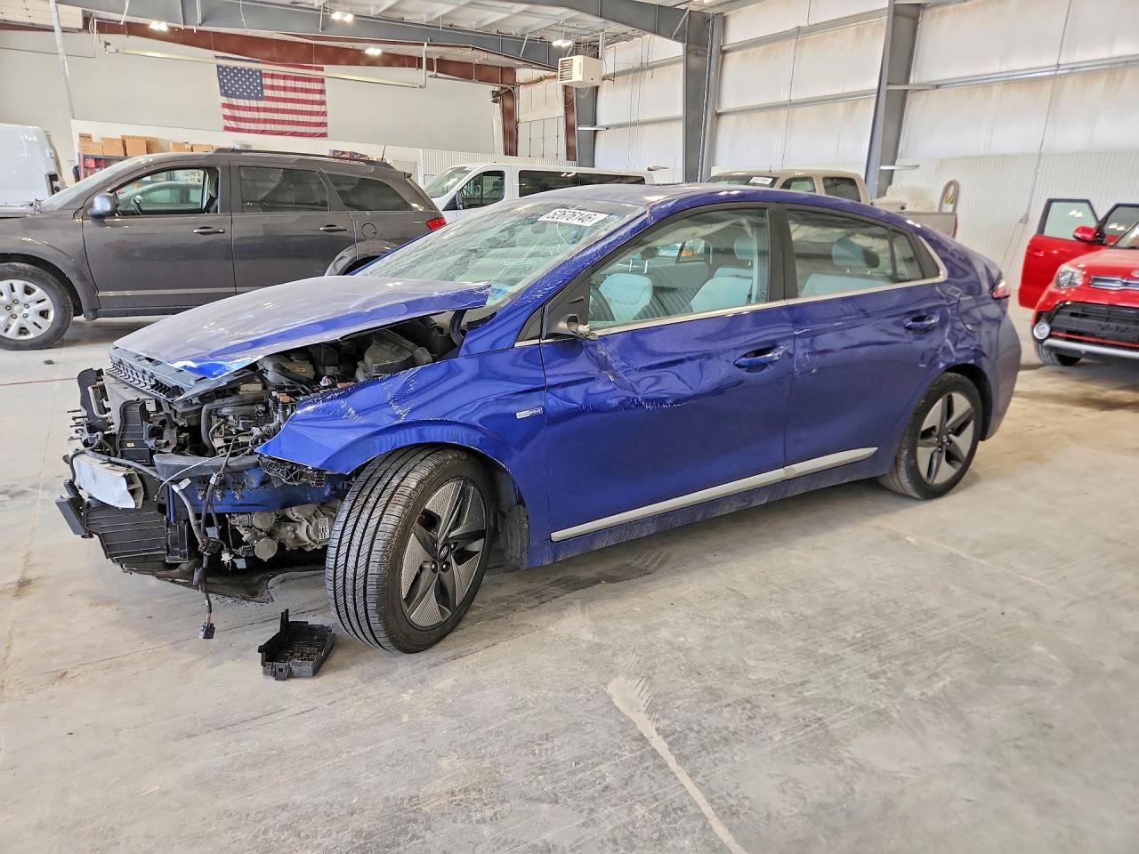 KMHC85LC7LU196407 · 2020 HYUNDAI IONIQ