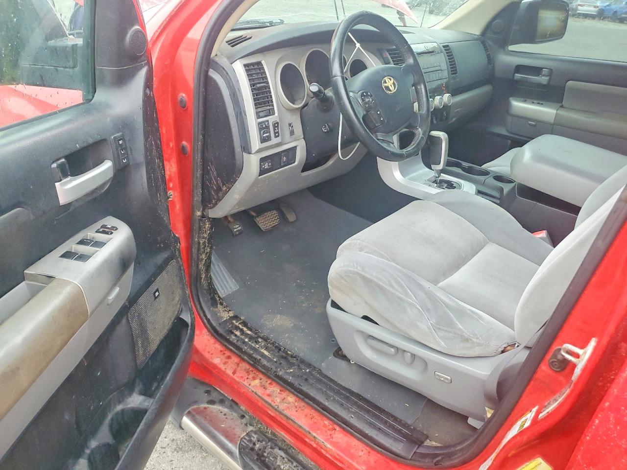5TBRT58138S458187 · 2008 TOYOTA TUNDRA · 8/12