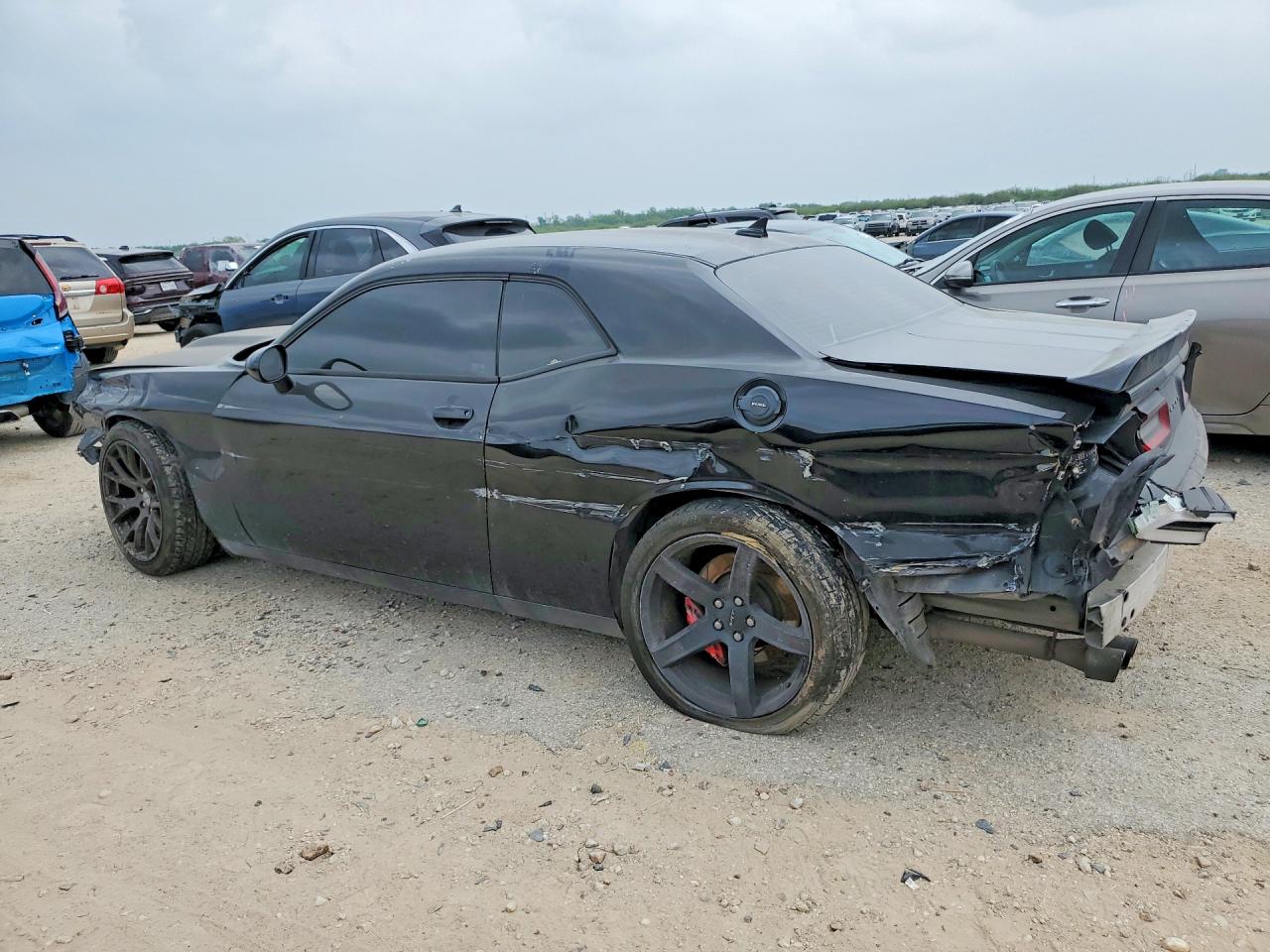 2C3CDZDJ6FH744123 · 2015 DODGE CHALLENGER · 2/12