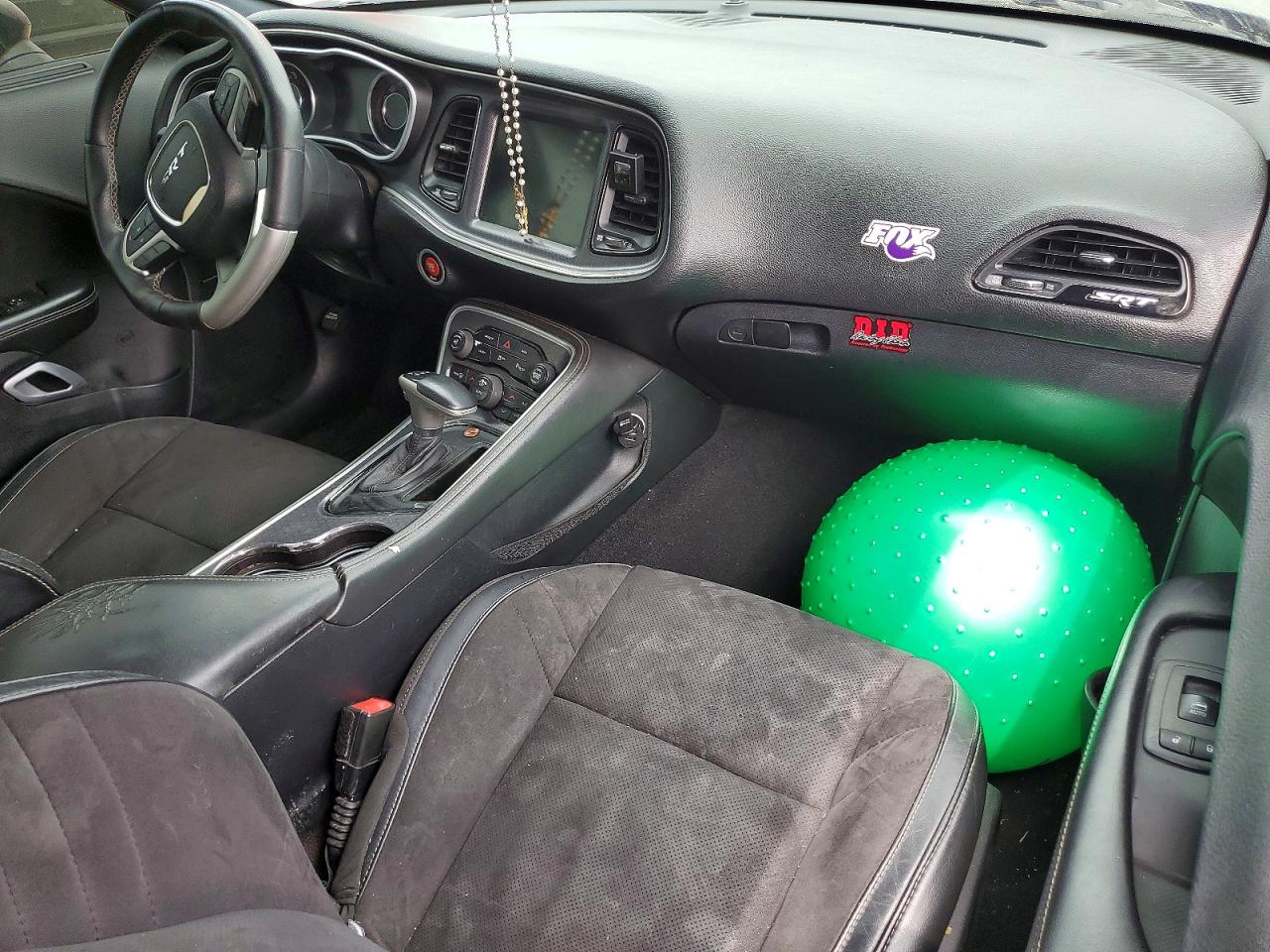 2C3CDZDJ6FH744123 · 2015 DODGE CHALLENGER · 8/12