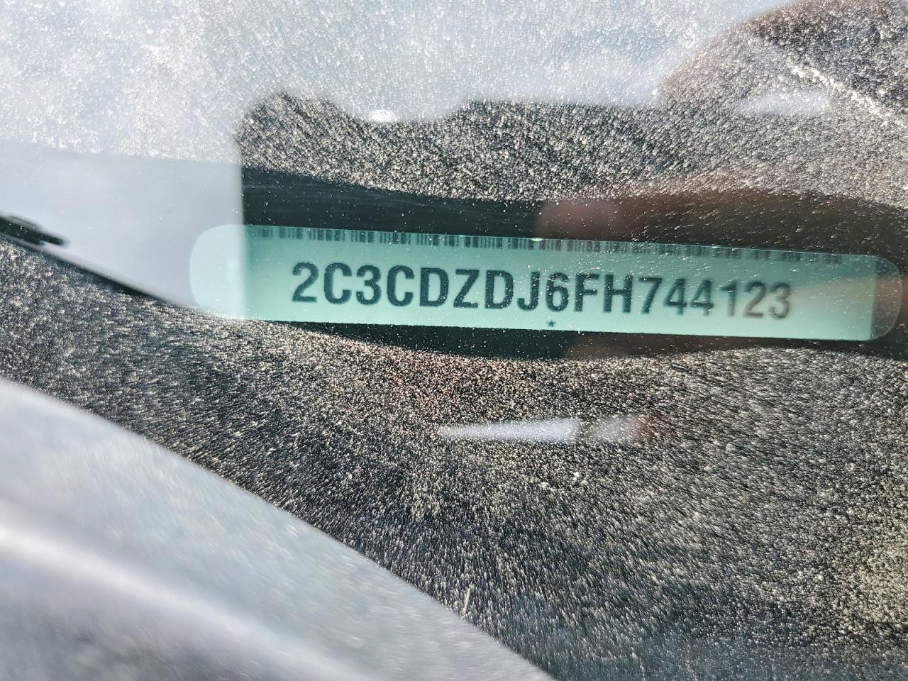 2C3CDZDJ6FH744123 · 2015 DODGE CHALLENGER · 12/12