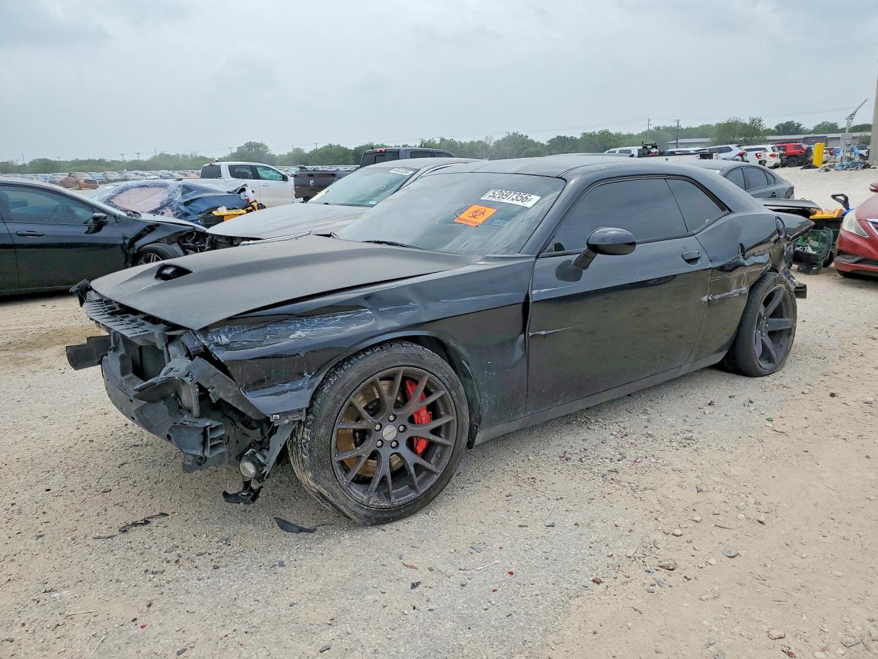 2C3CDZDJ6FH744123 · 2015 DODGE CHALLENGER