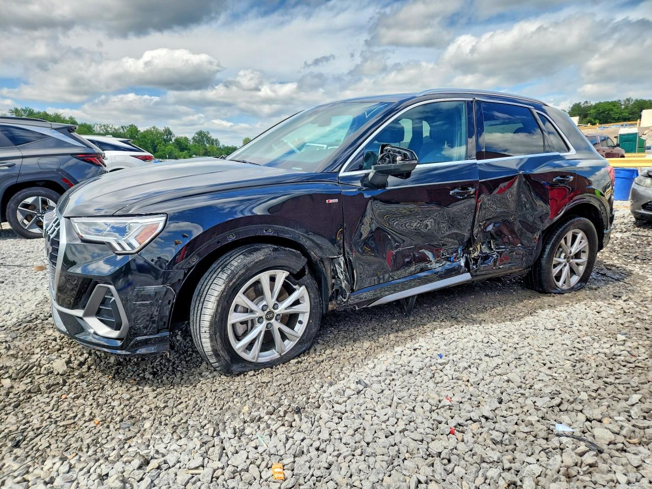 WA1DECF31R1094719 · 2024 AUDI Q3