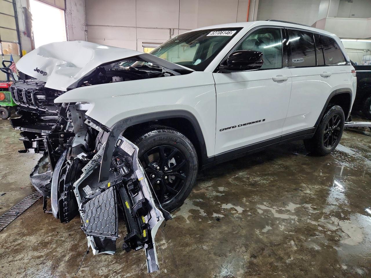 1C4RJHAR2TC195280 · 2026 JEEP GRAND CHEROKEE