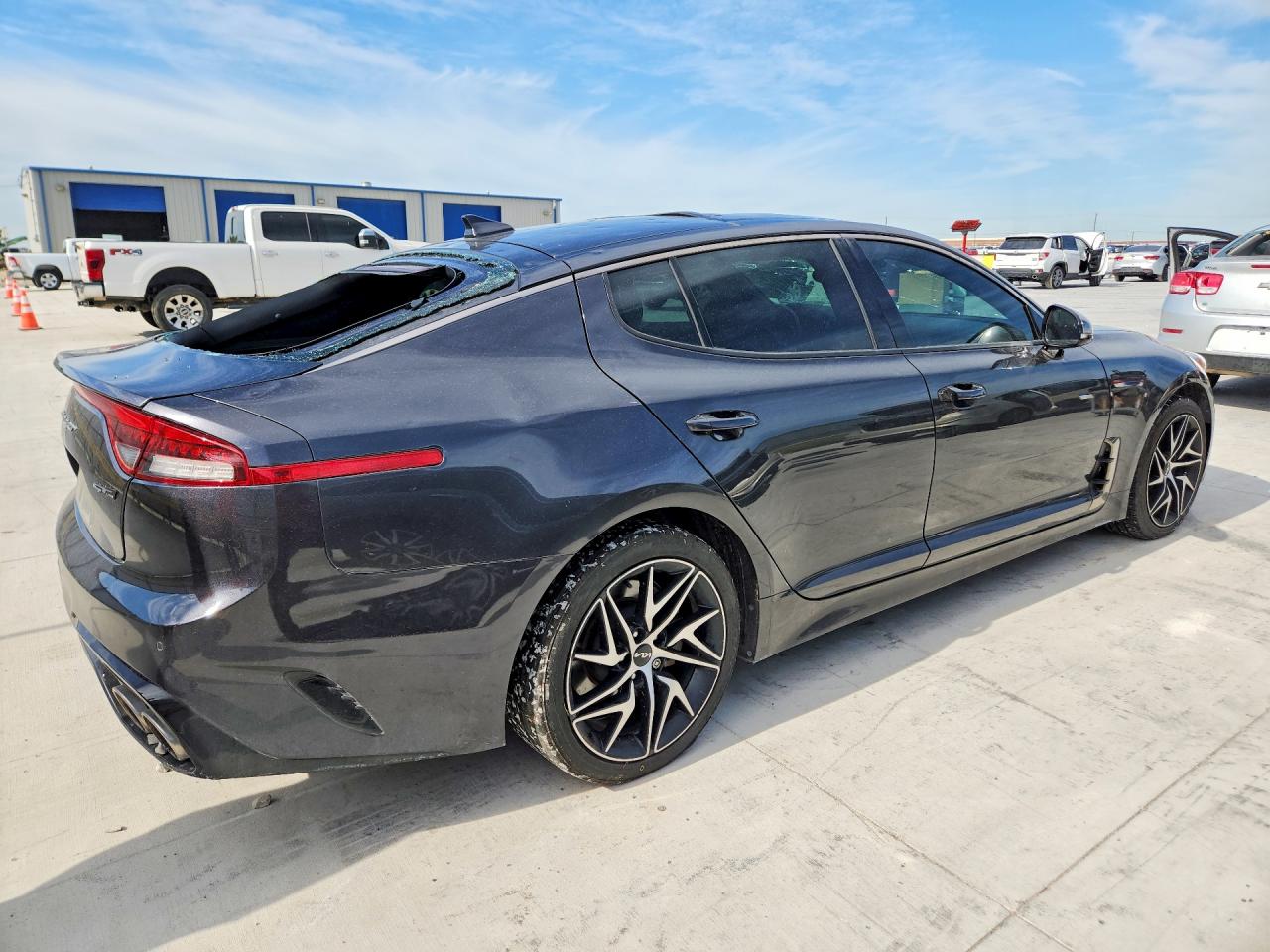 KNAE35LD4N6119258 · 2022 KIA STINGER · 3/12