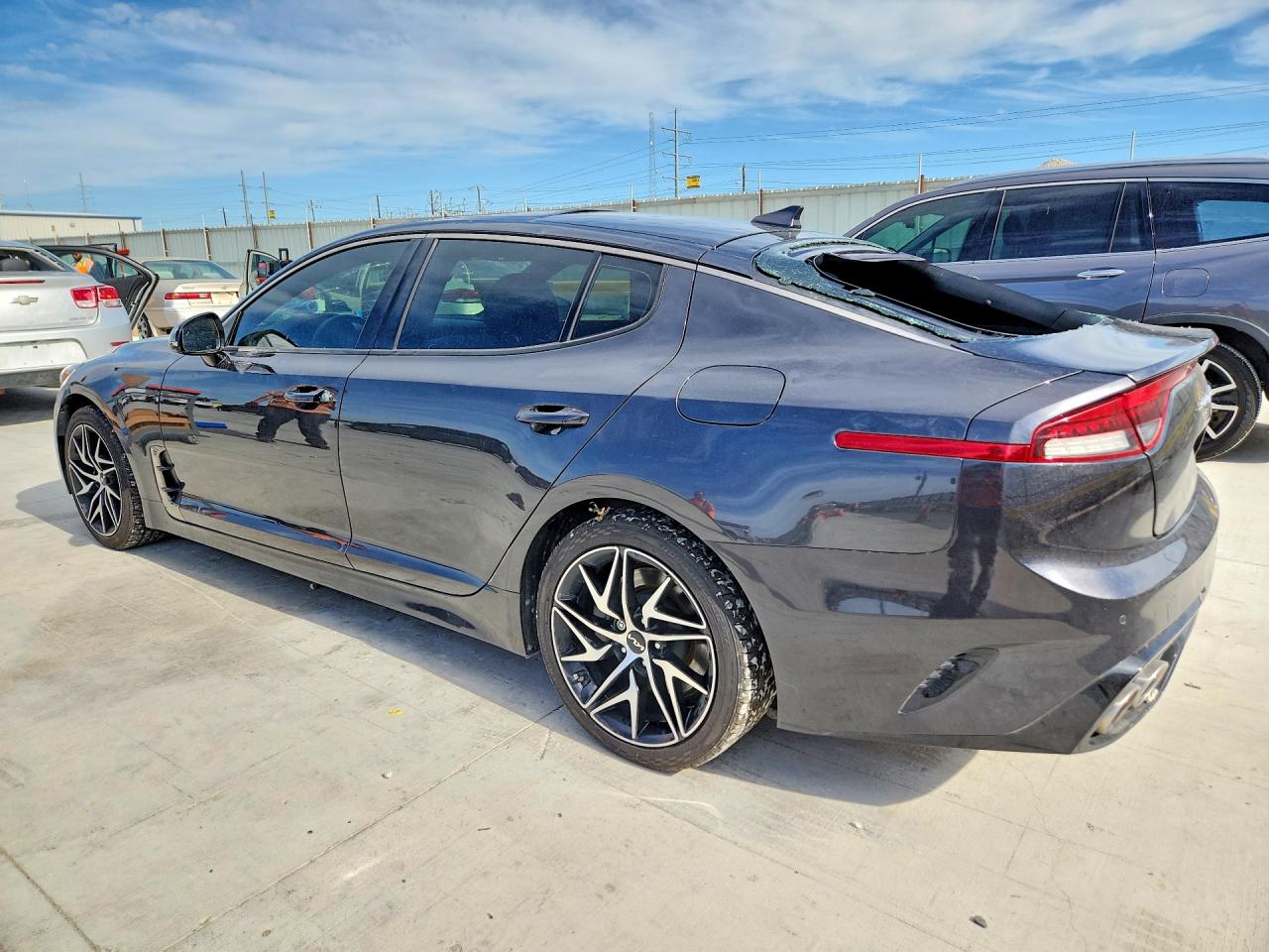 KNAE35LD4N6119258 · 2022 KIA STINGER · 2/12