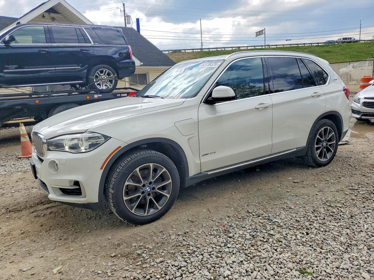 5UXKT0C33H0S80917 · 2017 BMW X5