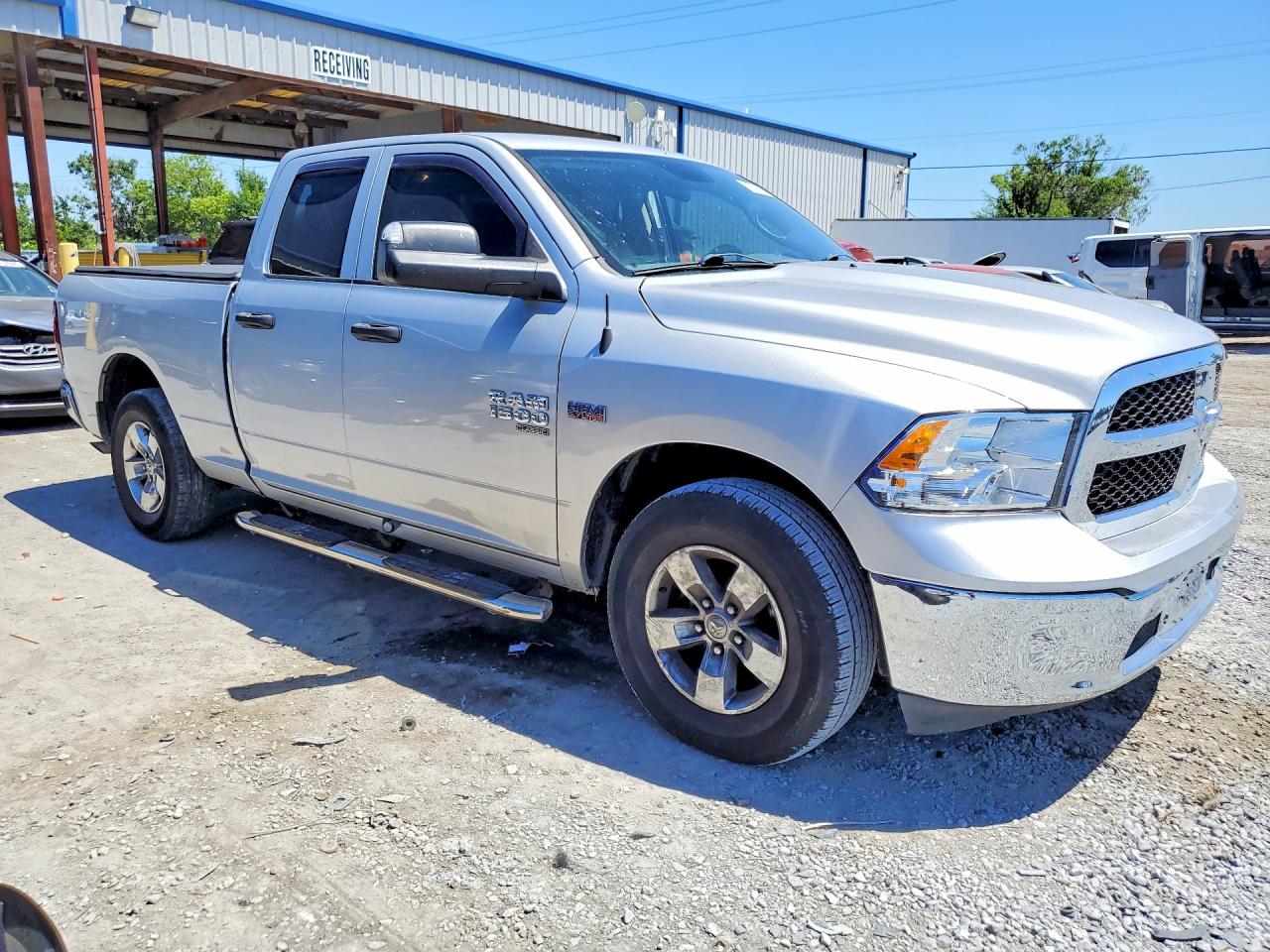 1C6RR6FT1KS500412 · 2019 RAM 1500 CLASSIC · 4/12