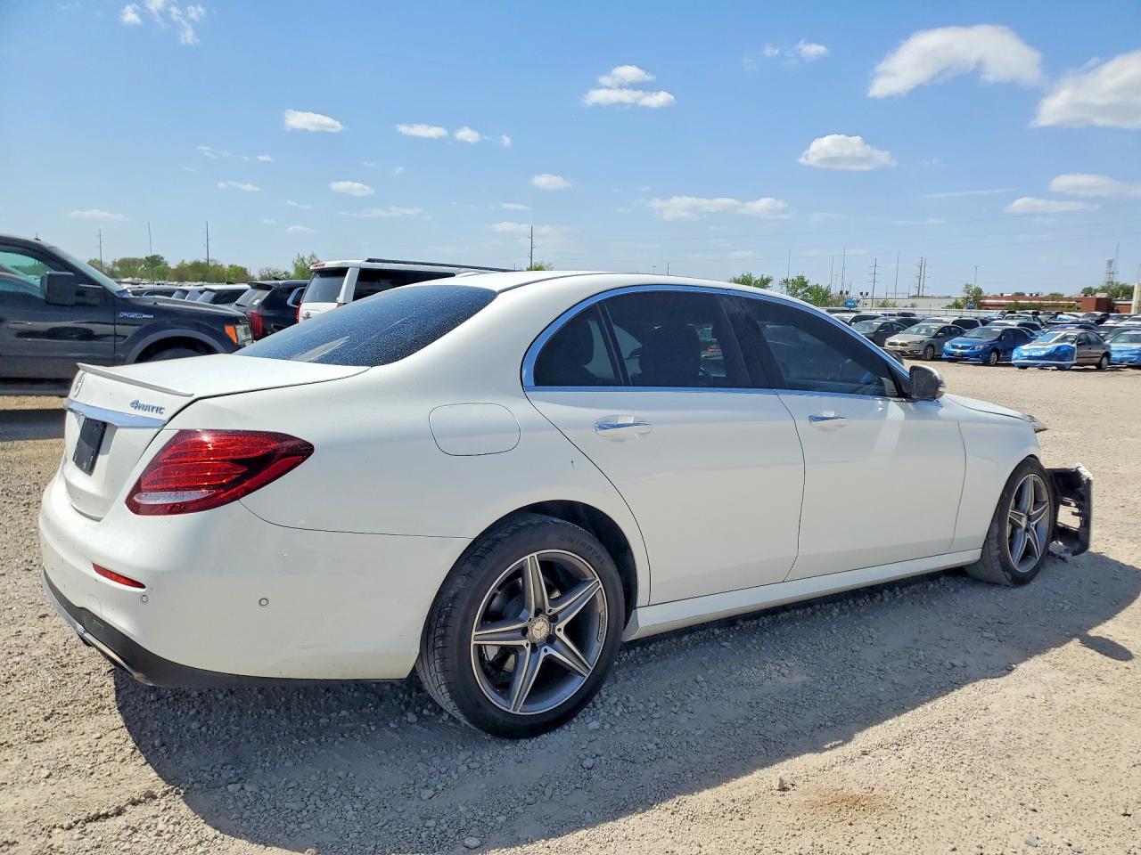 WDDZF4KB1HA059341 · 2017 MERCEDES-BENZ E · 3/12