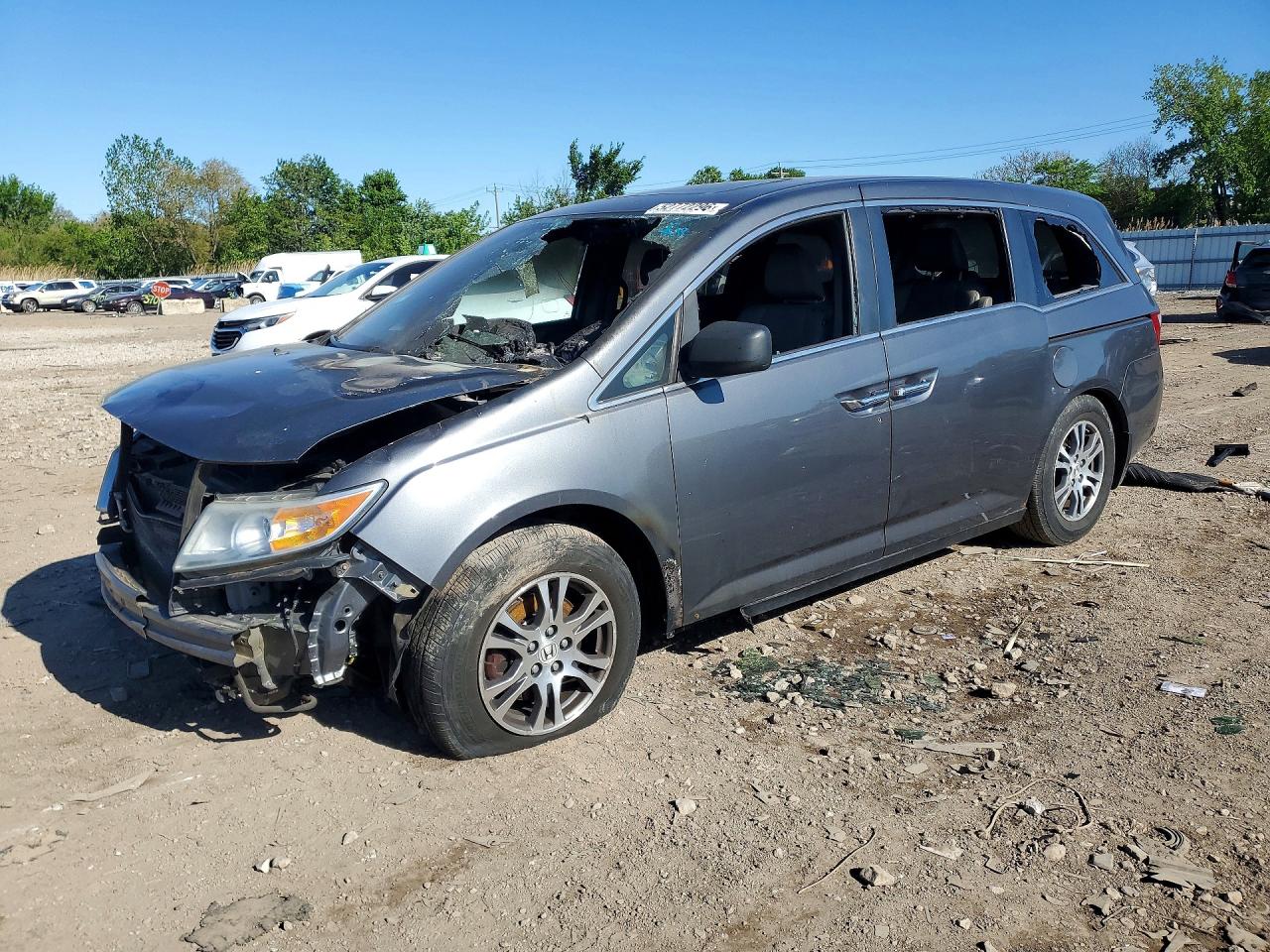 5FNRL5H60DB001130 · 2013 HONDA ODYSSEY