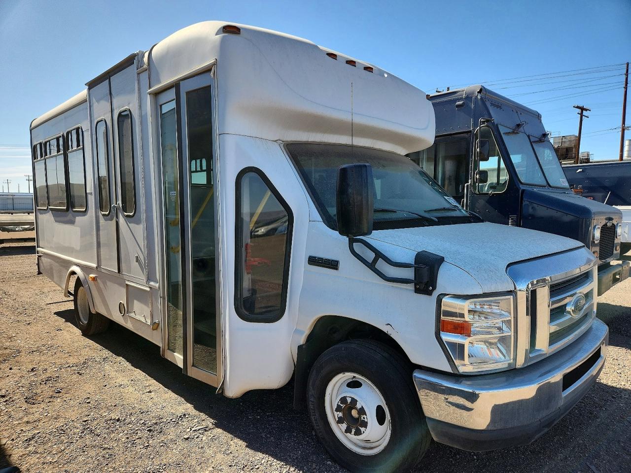 2017 FORD ECONOLINE
