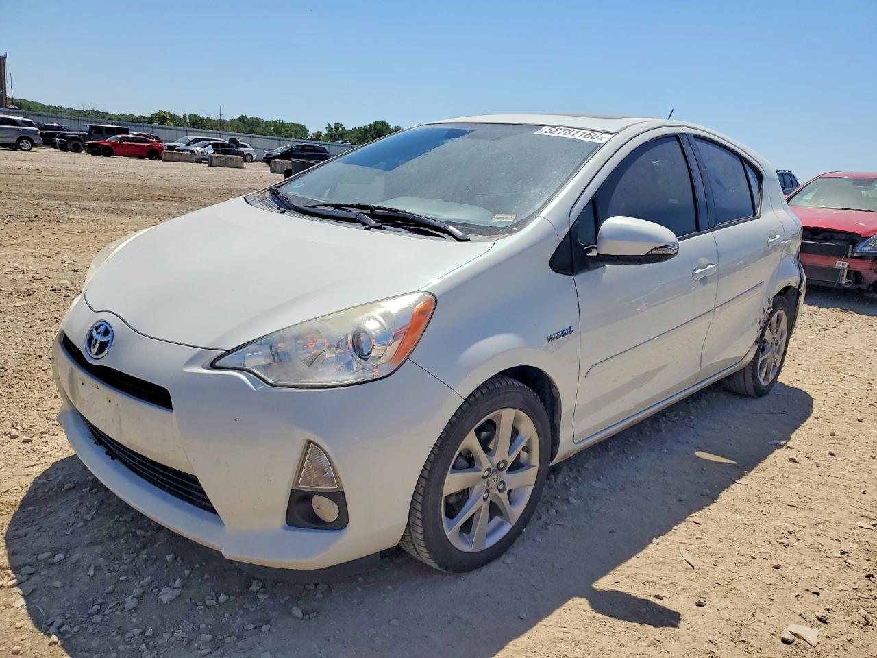 JTDKDTB38D1048190 · 2013 TOYOTA PRIUS C