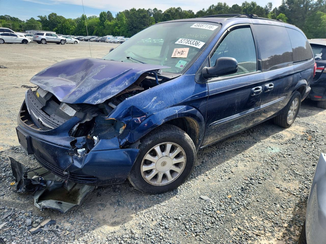 2C8GP74L13R209618 · 2003 CHRYSLER TOWN & COUNTRY