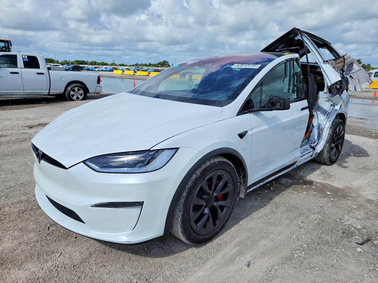 2024 TESLA MODEL X