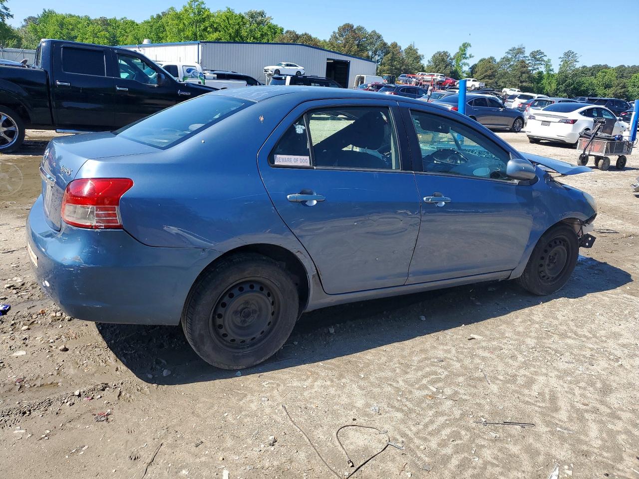 JTDBT923871061077 · 2007 TOYOTA YARIS · 3/12