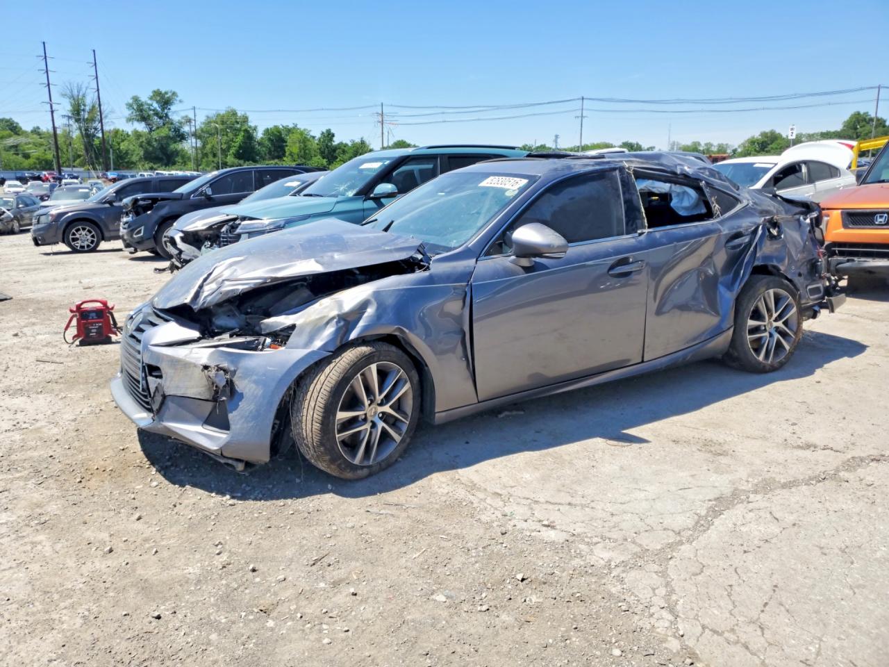 JTHBA1D2XJ5070759 · 2018 LEXUS IS