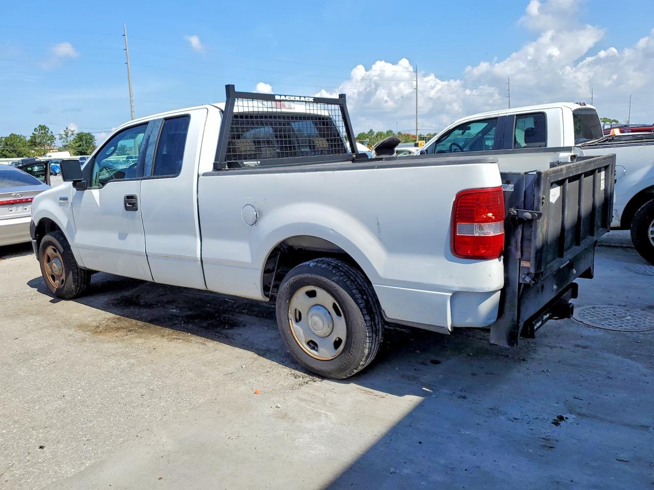 1FTRX12W47FB28792 · 2007 FORD F150 · 2/13