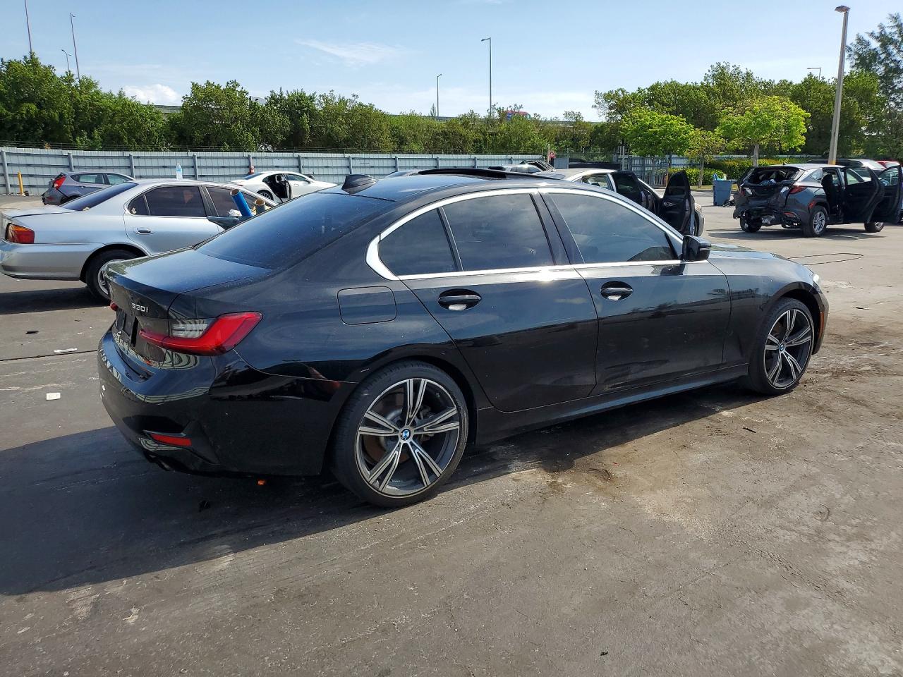 WBA5R1C51KAK11727 · 2019 BMW 330I · 3/12