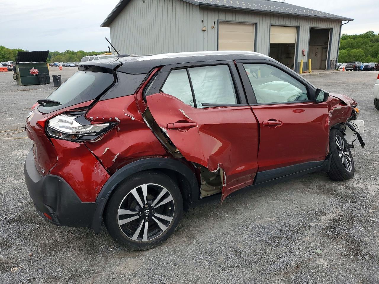 3N1CP5CU6JL508243 · 2018 NISSAN KICKS · 3/14
