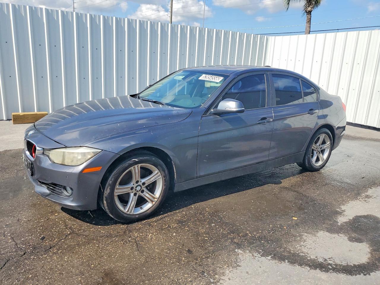 WBA3B5C57DF597742 · 2013 BMW 328