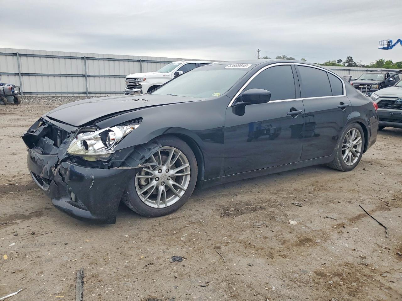 JN1CV6AP1BM305602 · 2011 INFINITI G37 SEDAN
