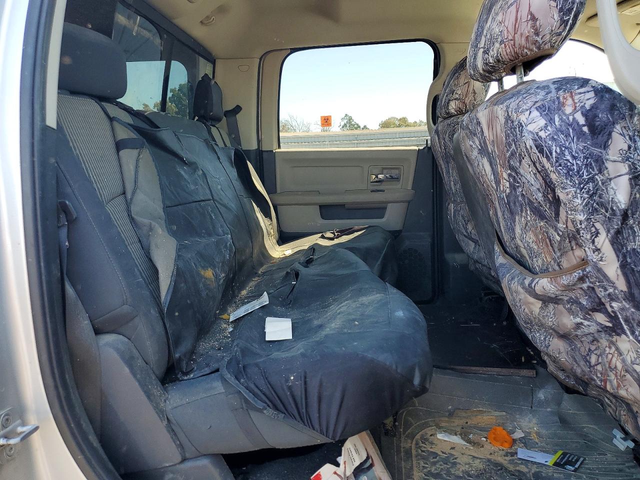 1D3HB13P59J507048 · 2009 DODGE RAM 1500 · 10/12