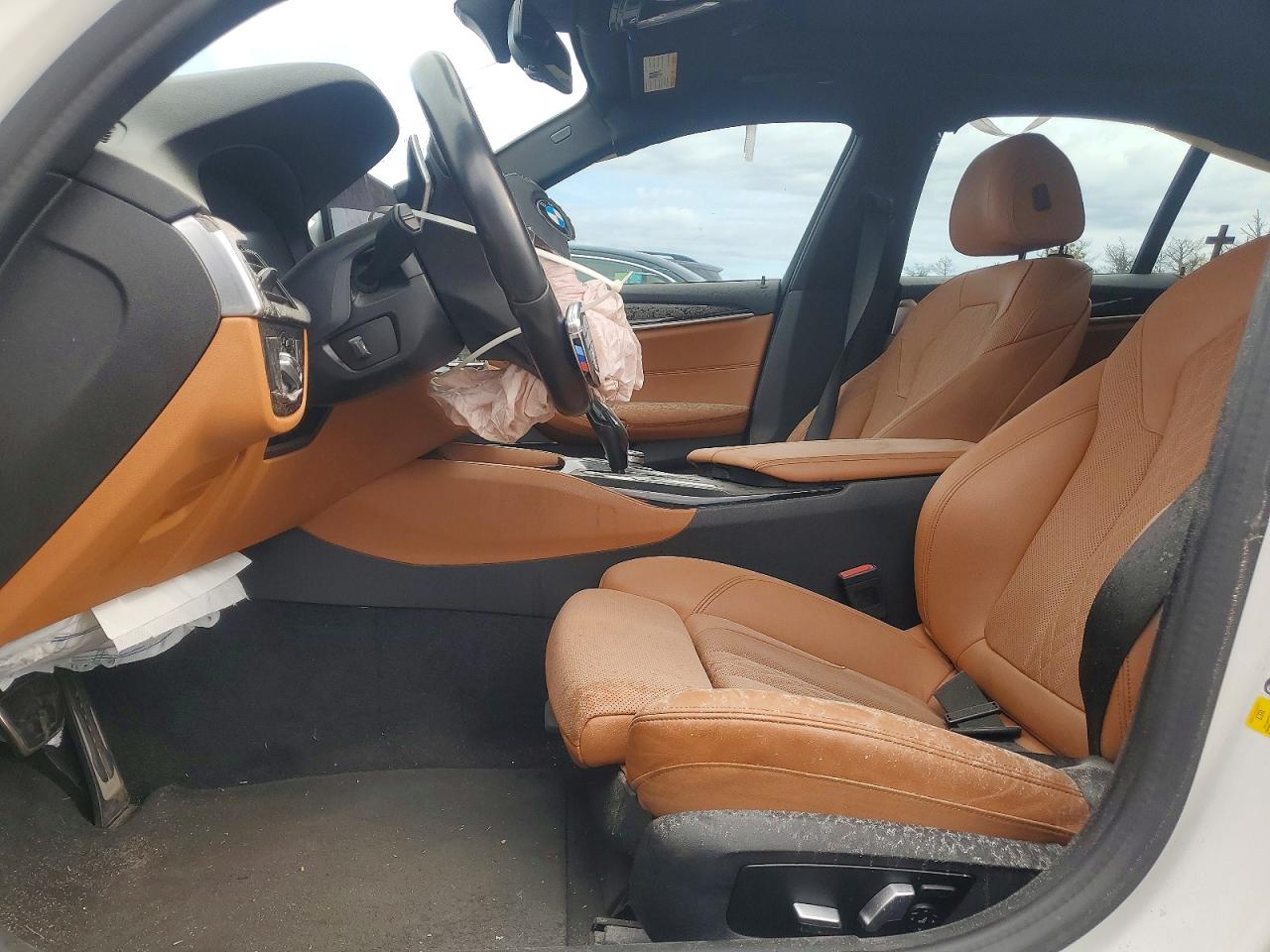 WBA53BH09MWW96029 · 2021 BMW 530 · 7/13