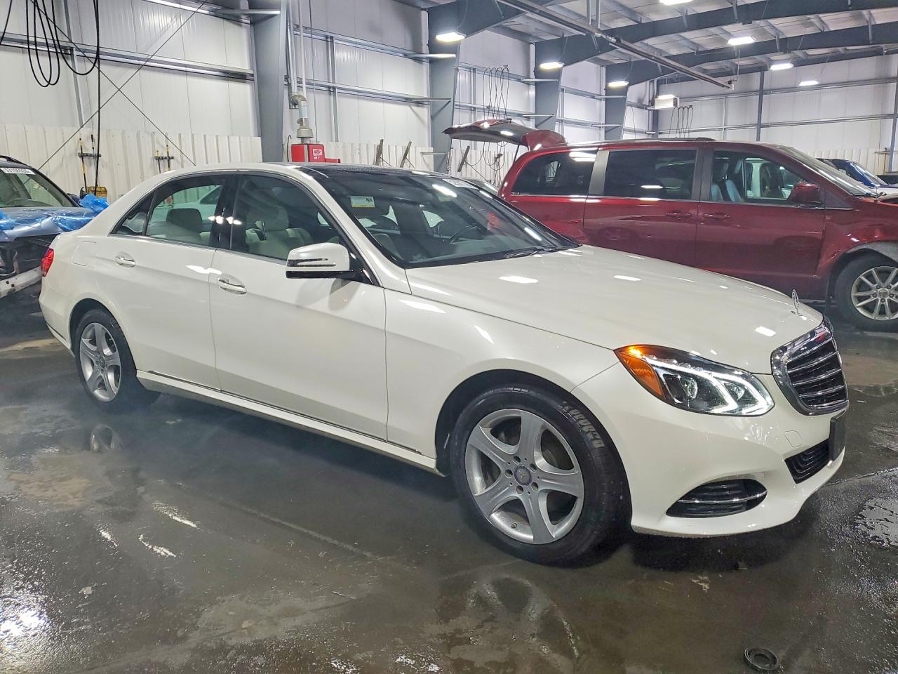 WDDHF8JB7GB191307 · 2016 MERCEDES-BENZ E · 4/12
