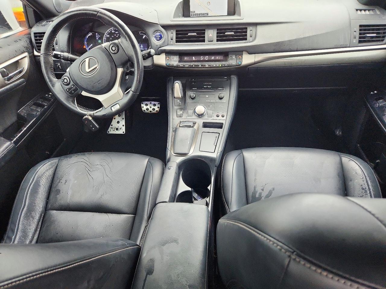 JTHKD5BH9F2216700 · 2015 LEXUS CT · 8/12