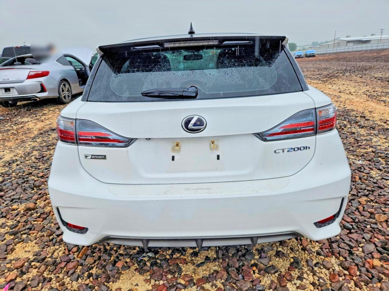 JTHKD5BH9F2216700 · 2015 LEXUS CT · 6/12
