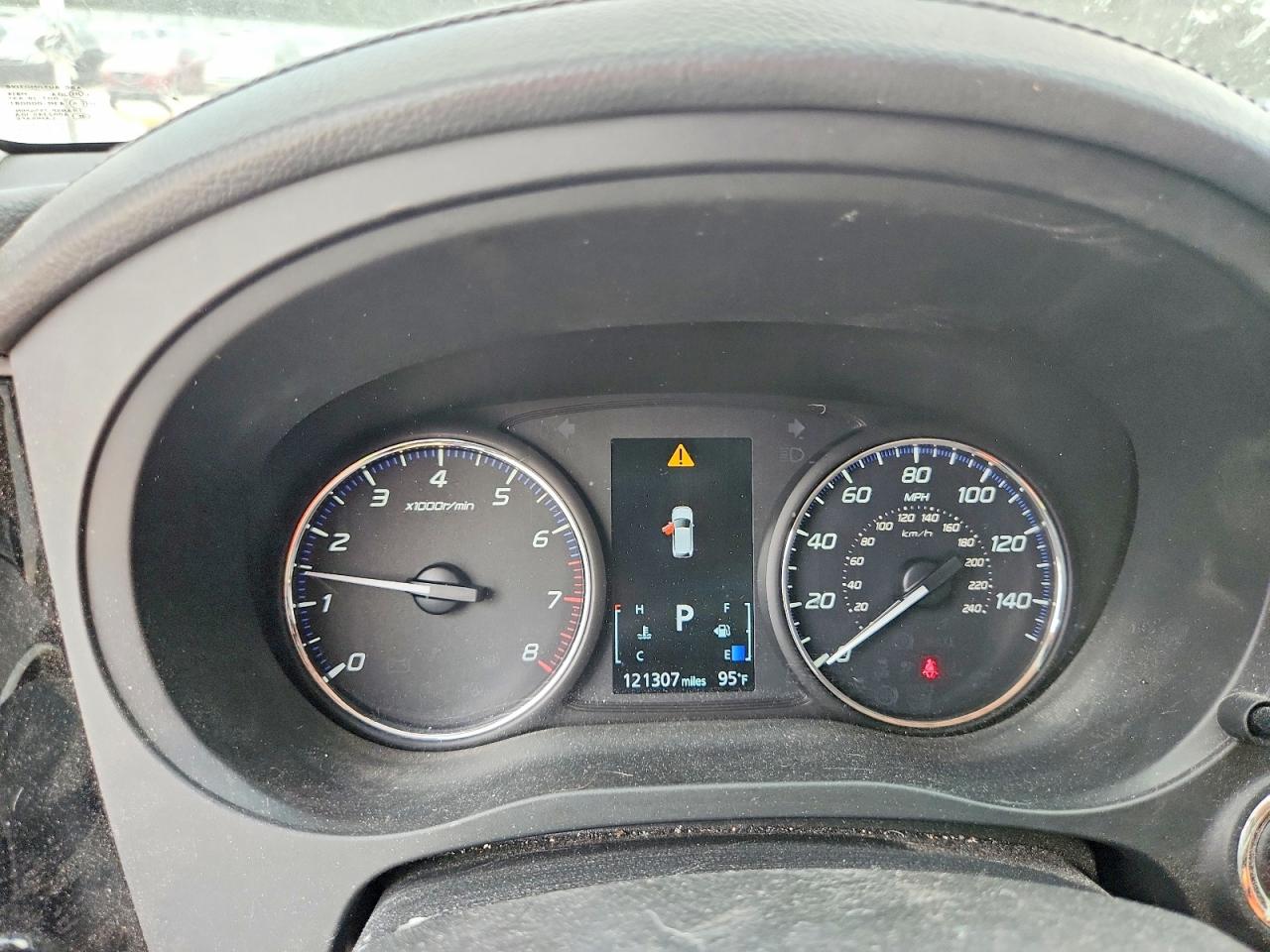 JA4AD3A39JJ001544 · 2018 MITSUBISHI OUTLANDER · 9/13