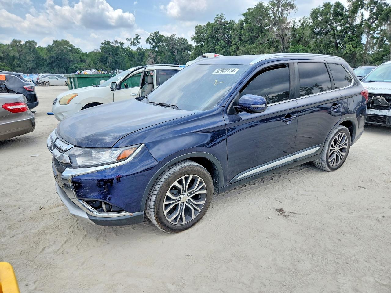 JA4AD3A39JJ001544 · 2018 MITSUBISHI OUTLANDER