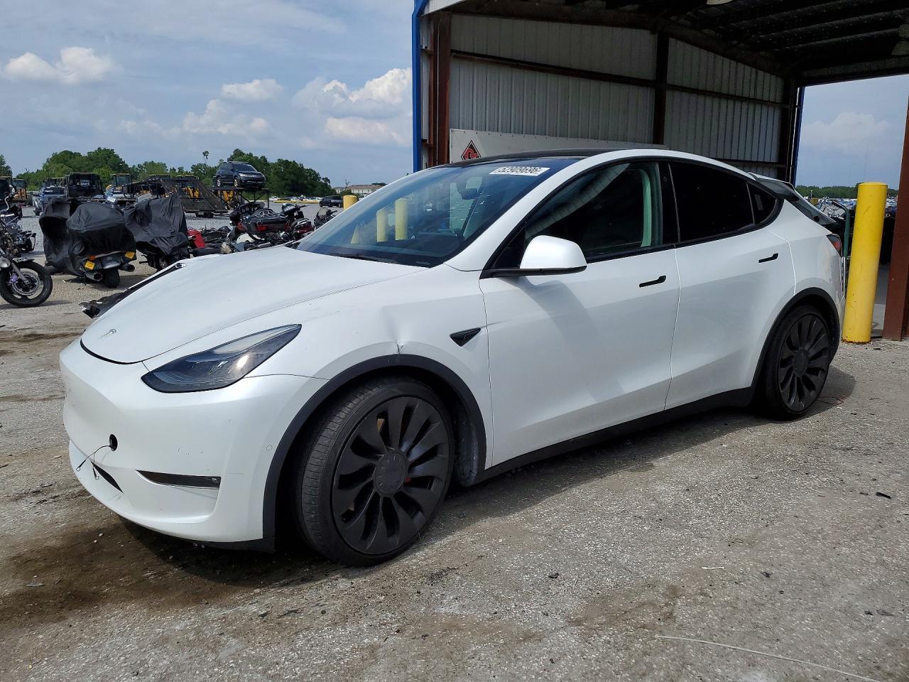 7SAYGDEFXNF312387 · 2022 TESLA MODEL Y